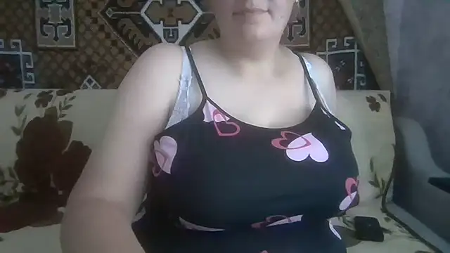 Snapshot of Diana_Britt chatting on 08-04-26, 11:04 Diana Britt online show from 08-04-26, 11:04