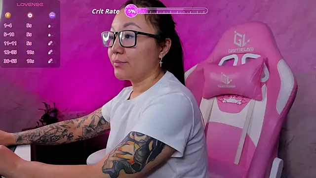 Snapshot of gentle_muse chatting on 11-14-25, 12:58 gentle muse online show from 11-14-25, 12:58