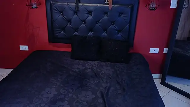 Snapshot of poisonrougex chatting on 02-16-26, 03:32 poisonrougex online show from 02-16-26, 03:32