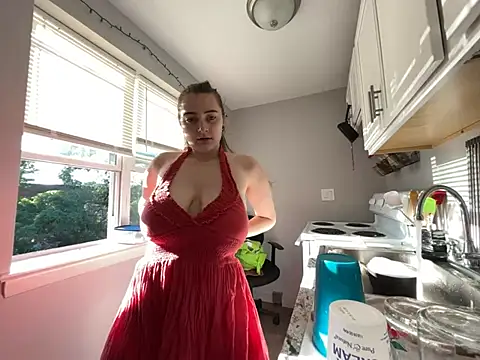 Snowbunnycake 131 online show from 07-12-26, 10:43