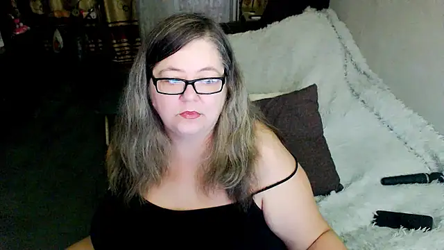 Snapshot of sex2 chatting on 06-12-26, 12:41 sex2 online show from 06-12-26, 12:41
