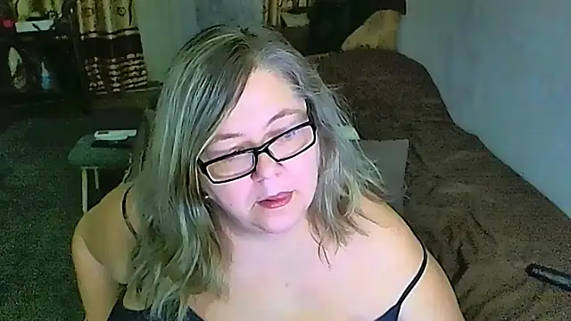 sex2 online show from 12-17-25, 08:41