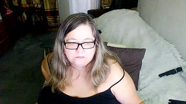 Snapshot of sex2 chatting on 06-11-26, 12:32 sex2 online show from 06-11-26, 12:32