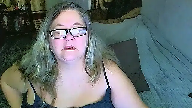 Snapshot of sex2 chatting on 05-21-26, 11:02 sex2 online show from 05-21-26, 11:02