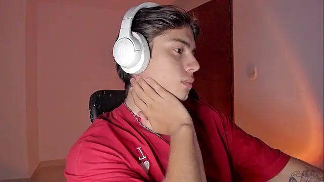 Giordano Russo online show from 10-29-25, 12:42