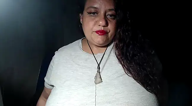 Snapshot of Lauren_baby chatting on 02-20-25, 04:18 Lauren baby online show from 02-20-25, 04:18