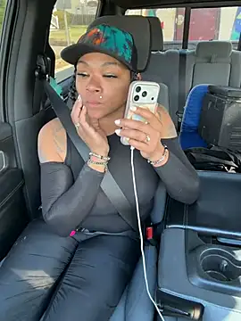 HaloRodeoLover2 online show from 03-18-26, 02:52