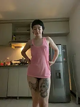  Lunnaa  online show from 04-19-26, 02:12