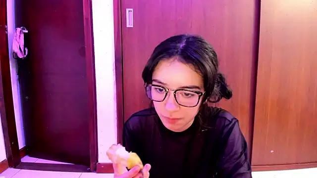  Lunnaa  online show from 02-02-25, 05:21