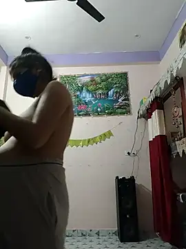 maahi-satva online show from 10-28-25, 02:23