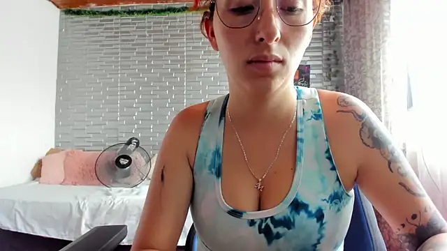 Ginger Sweetty online show from 04-10-26, 07:10