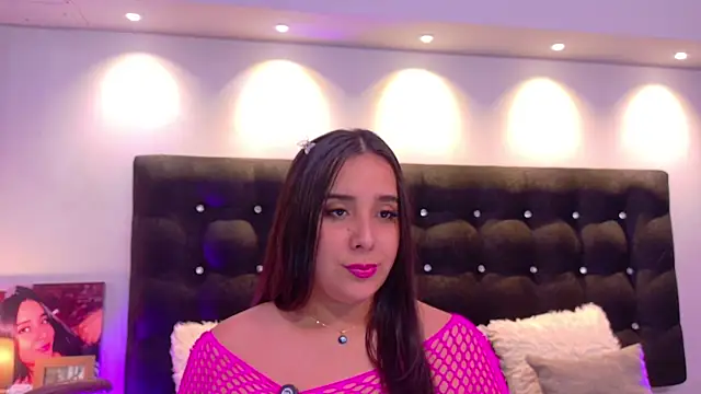 ValenScott1 online show from 12-01-25, 01:34