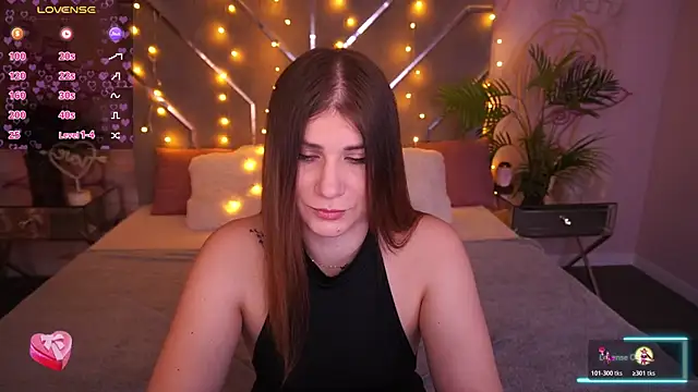 CassandraGood online show from 03-05-26, 07:16