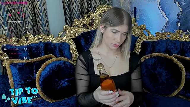 Snapshot of CassandraGood chatting on 01-13-25, 08:48 CassandraGood online show from 01-13-25, 08:48