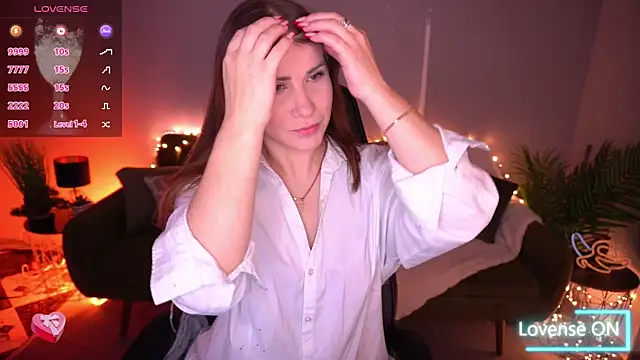 CassandraGood online show from 02-05-26, 07:48