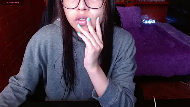 MidoriQuiinn online show from 07-26-26, 04:03