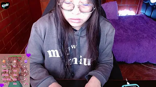 MidoriQuiinn online show from 04-10-26, 03:19