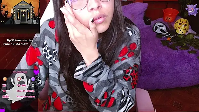 MidoriQuiinn online show from 10-04-25, 02:18