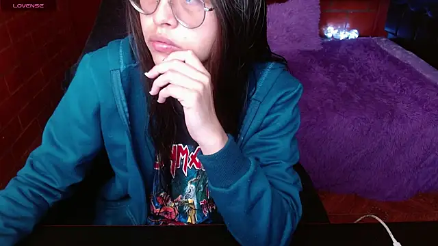 MidoriQuiinn online show from 06-14-26, 04:08