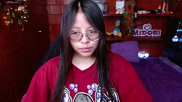 Snapshot of MidoriQuiinn chatting on 05-08-26, 04:00 MidoriQuiinn online show from 05-08-26, 04:00