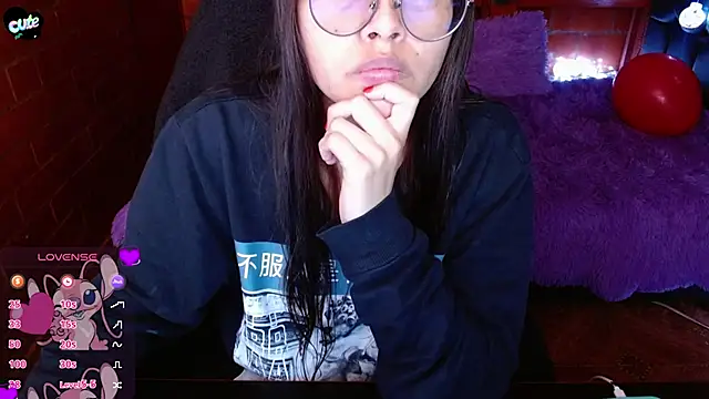 MidoriQuiinn online show from 04-17-26, 04:10