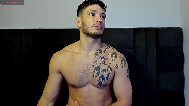 Snapshot of alejandro__2 chatting on 05-04-26, 05:49 alejandro 2 online show from 05-04-26, 05:49
