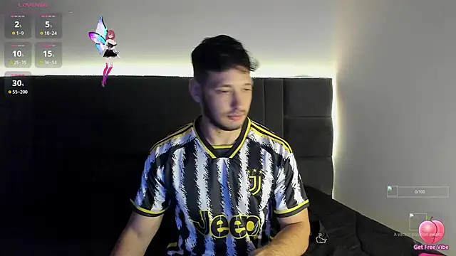 alejandro  2 online show from 10-10-25, 05:03