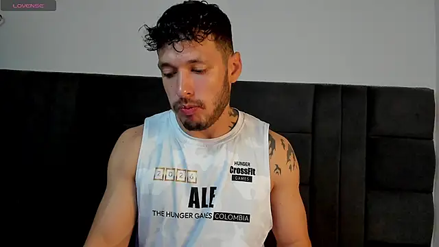 Snapshot of alejandro__2 chatting on 06-02-26, 12:49 alejandro 2 online show from 06-02-26, 12:49