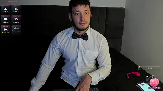 alejandro  2 online show from 10-18-25, 03:25