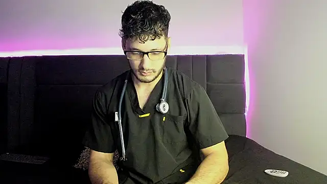 alejandro  2 online show from 09-11-25, 03:56