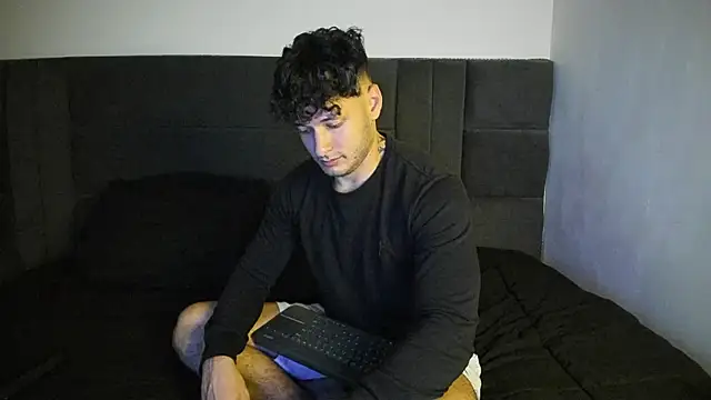 alejandro  2 online show from 01-13-26, 01:42