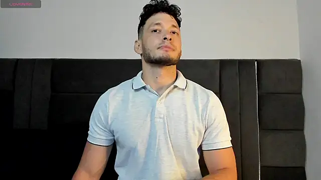 alejandro  2 online show from 04-14-26, 06:35