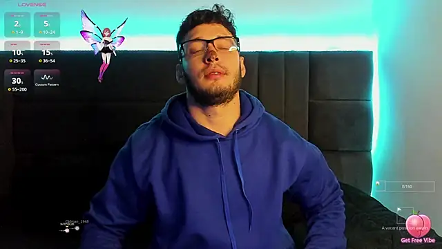 alejandro  2 online show from 10-23-25, 05:06