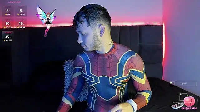 alejandro  2 online show from 10-08-25, 03:02