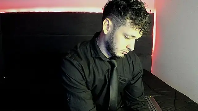 alejandro  2 online show from 09-26-25, 01:18