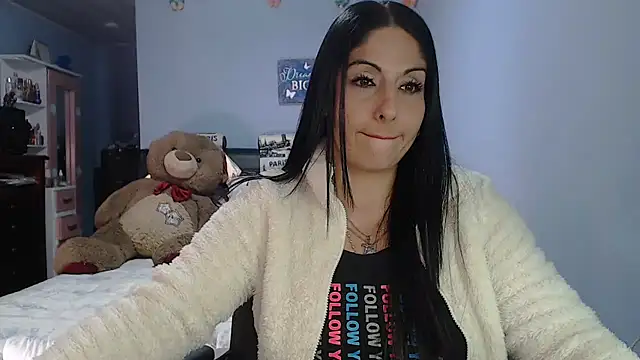Snapshot of sahtlove1 chatting on 06-04-26, 06:12 sahtlove1 online show from 06-04-26, 06:12