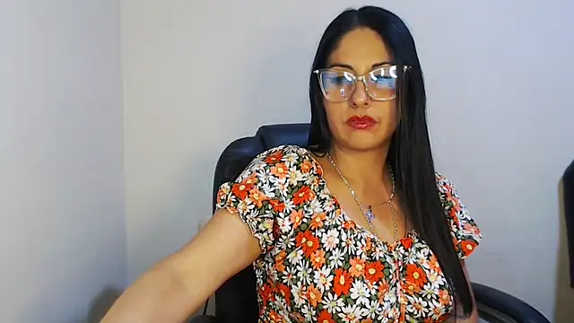 sahtlove1 online show from 10-17-25, 07:04