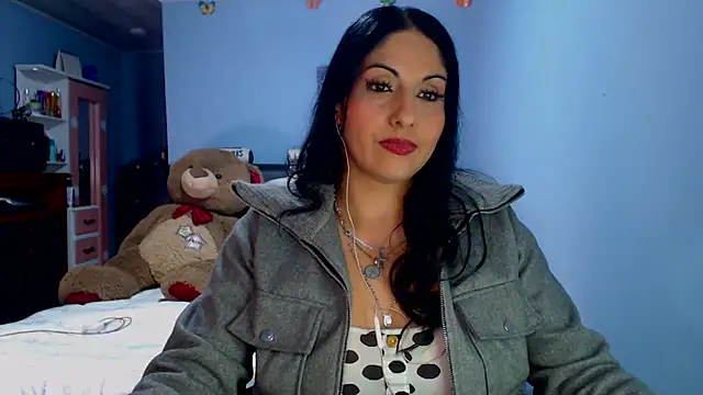 Snapshot of sahtlove1 chatting on 05-05-26, 03:59 sahtlove1 online show from 05-05-26, 03:59