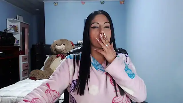 sahtlove1 online show from 04-15-26, 03:34