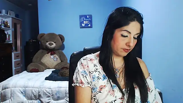 Snapshot of sahtlove1 chatting on 05-16-26, 12:53 sahtlove1 online show from 05-16-26, 12:53