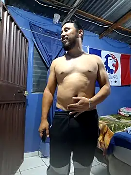 Snapshot of Eumanzor chatting on 02-08-26, 01:03 Eumanzor online show from 02-08-26, 01:03