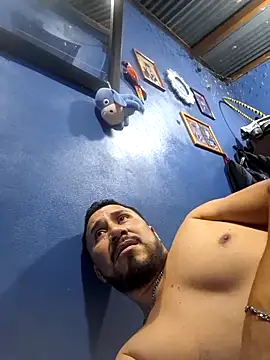 Eumanzor online show from 03-04-26, 02:41