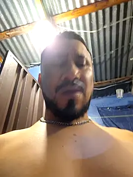 Snapshot of Eumanzor chatting on 02-17-26, 02:31 Eumanzor online show from 02-17-26, 02:31