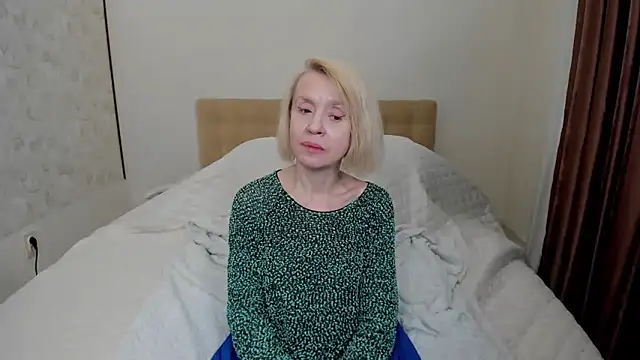 Snapshot of aminalive chatting on 03-21-25, 11:12 aminalive online show from 03-21-25, 11:12