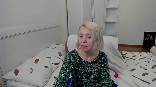 Snapshot of aminalive chatting on 10-08-25, 08:16 aminalive online show from 10-08-25, 08:16