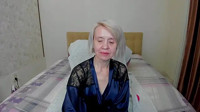 Snapshot of aminalive chatting on 09-18-25, 04:43 aminalive online show from 09-18-25, 04:43