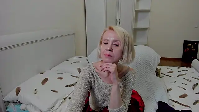 Snapshot of aminalive chatting on 10-10-25, 06:31 aminalive online show from 10-10-25, 06:31