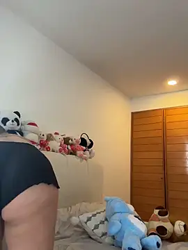 oriana zoeee online show from 02-04-26, 08:15