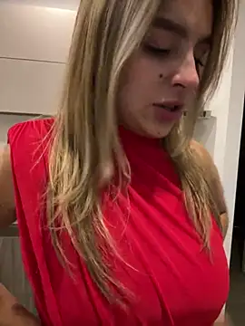 oriana zoeee online show from 01-01-25, 05:54