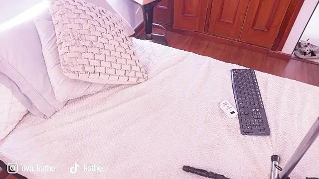 Lucy fit online show from 03-14-26, 03:18